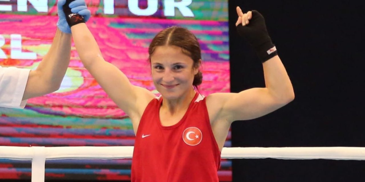 Milli Gururumuz Nurselen Yalgettekin, Dünya Boks Şampiyonası’nda tur atladı