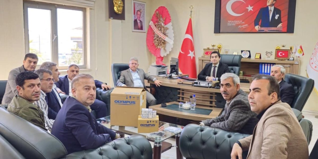 Cizre Devlet Hastanesi’ne İkinci Trinoküler Patoloji Mikroskobu Bağışlandı