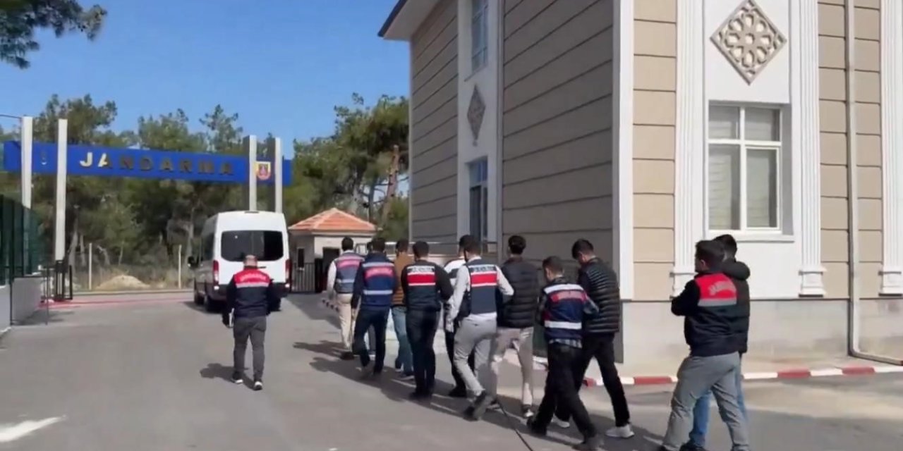 "Evde Sabun Paketleme" ilanıyla dolandırıcılığa 5 tutuklama