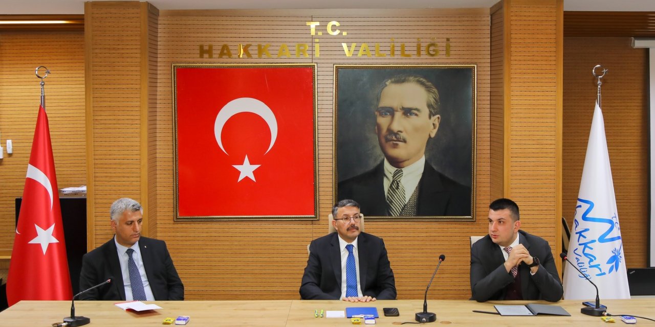Hakkari Valisi Çelik: "Gençlerin tarıma olan ilgisi azalıyor"