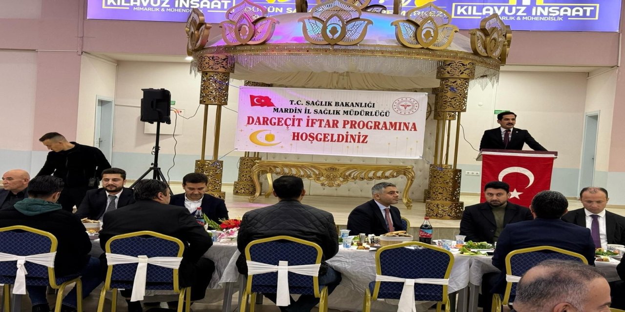 Mardin'de sağlık çalışanları iftarda bir araya geldi