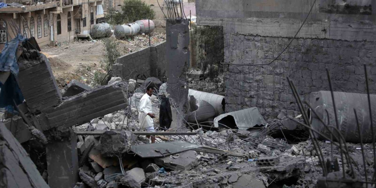 ABD’nin Yemen’e saldırılarında bir haftada 4’ü çocuk en az 25 sivil hayatını kaybetti