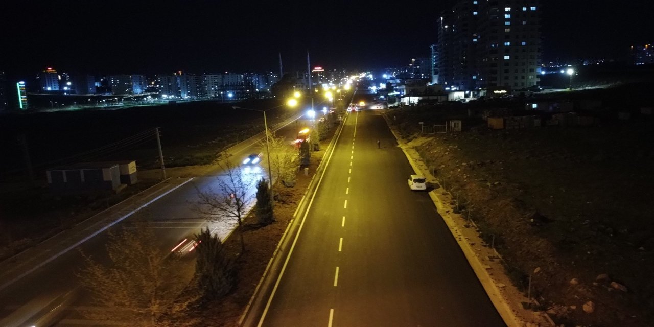 Maşuk TOKİ yolunda yol çizgileri ile trafik güvenliği artırıldı