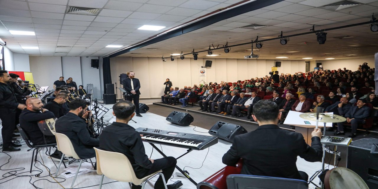 Van Büyükşehir Belediyesinin tasavvuf müziği konseri yoğun ilgi gördü
