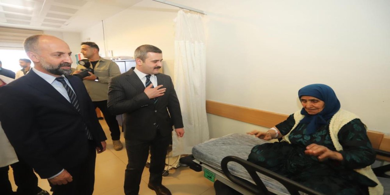 Çukurca’da şehit ailesine bayram ziyareti