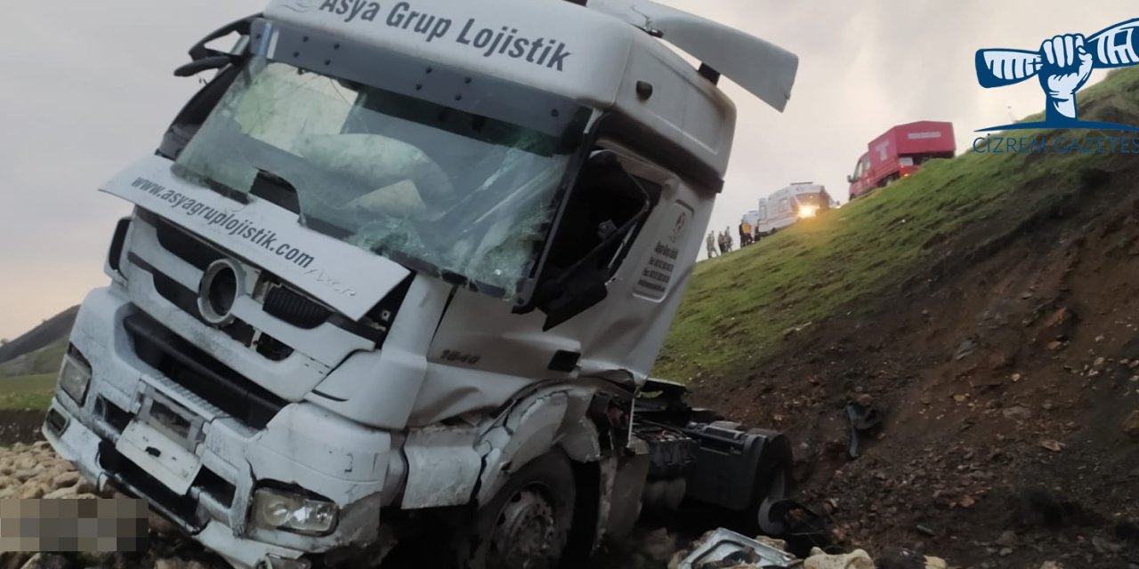 Cizre’de trafik kazası 3 yaralı