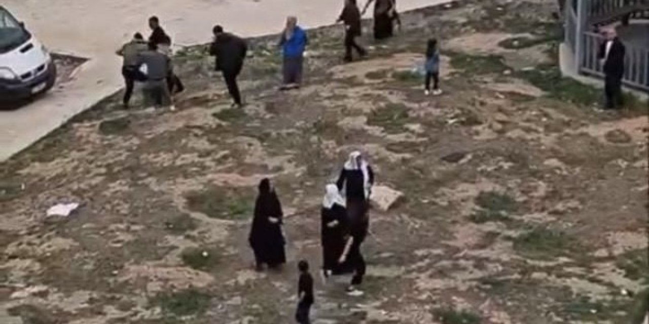 Mardin'de bıçaklı ve sopalı kavga: 1 yaralı
