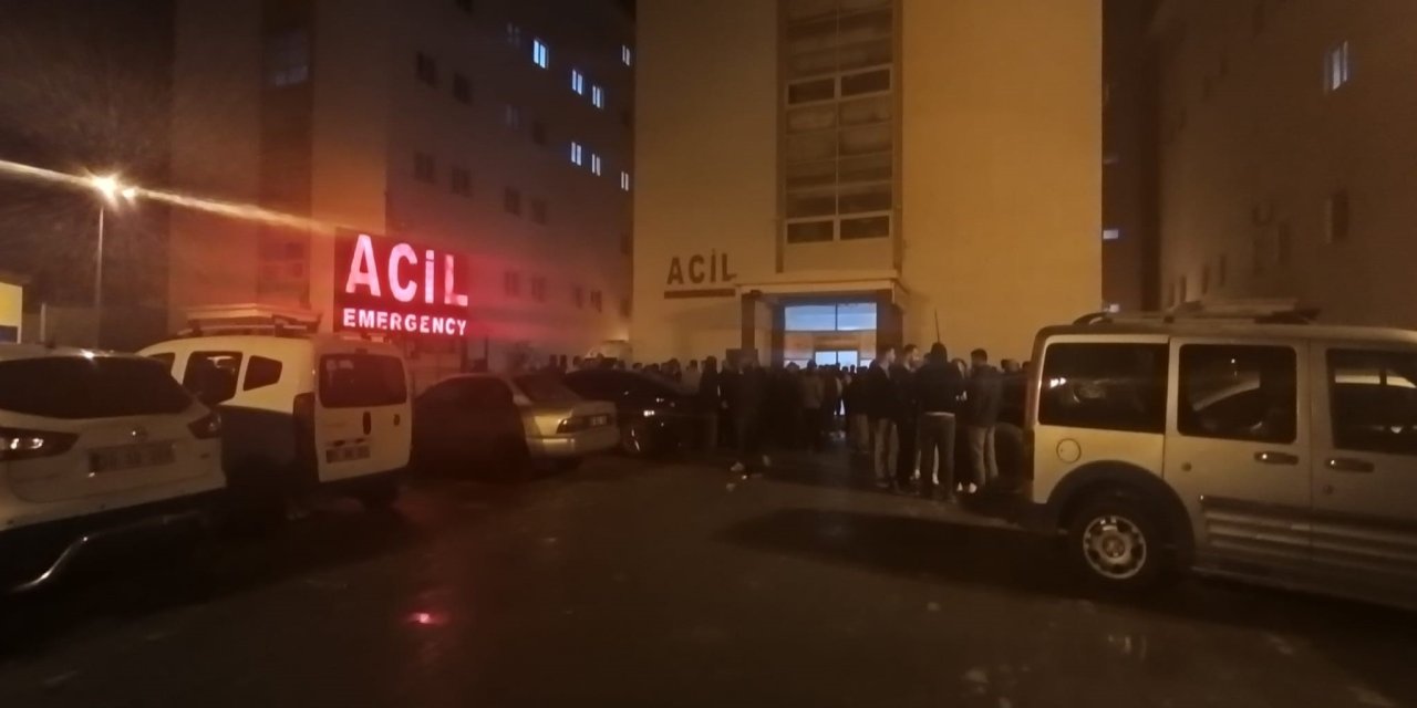 Hakkari'de gök gürültüsüyle yüksekten düşen 2 kişi yaralandı