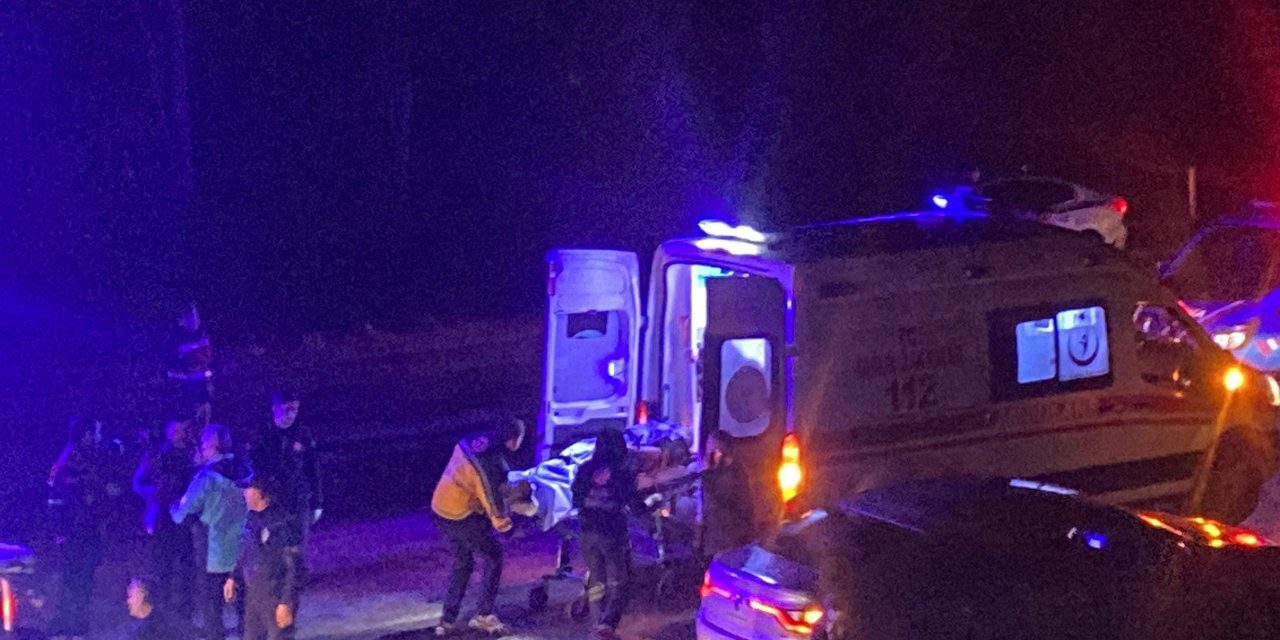 İşçi otobüsü Şarampole Devrildi 23 işçi yaralandı