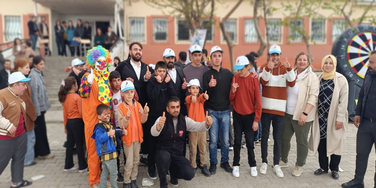 Şırnak’ta Otizm Farkındalık Haftası Renkli Görüntülere Sahne Oldu