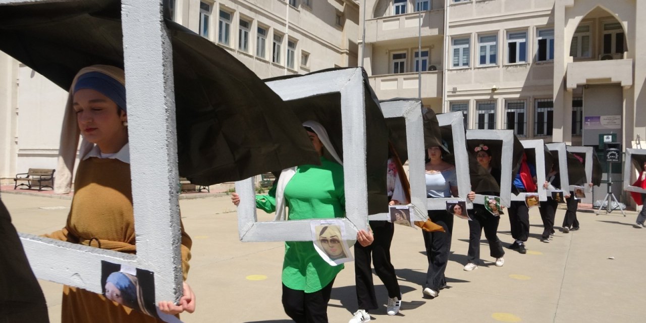 Batman’da öğrenciler atıklardan 'Yürüyen Tablolar' yaptı