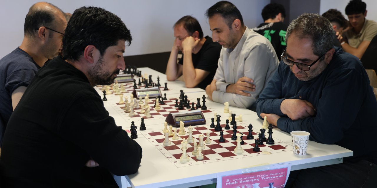 Diyarbakır'da satranç turnuvasına 17 ilden 150 sporcu katıldı