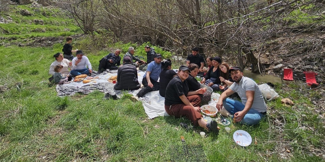 Kavaklı Halkı 34 yıl sonra köylerine gitmenin sevincini yaşadı