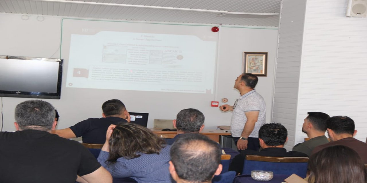 Cizre'de E-Sınav Uygulama ve İzleme Sorumlusu Kursu Başladı