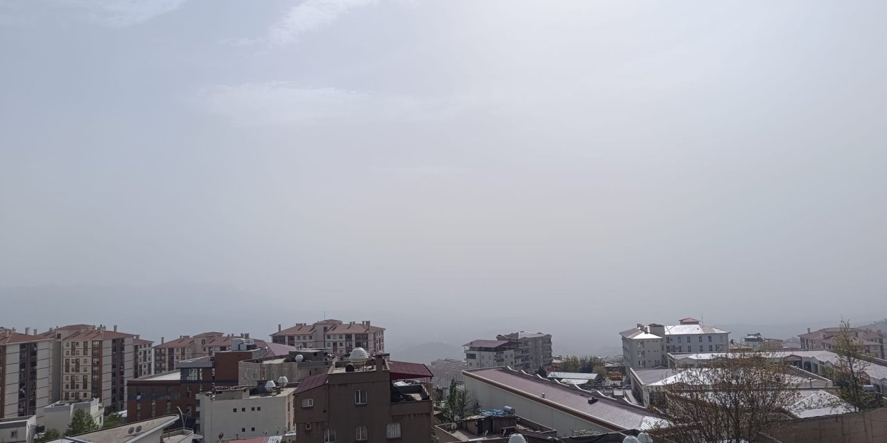 Şırnak’ta Toz Taşınımı Etkili Oluyor: Hava Kalitesi Düşüyor