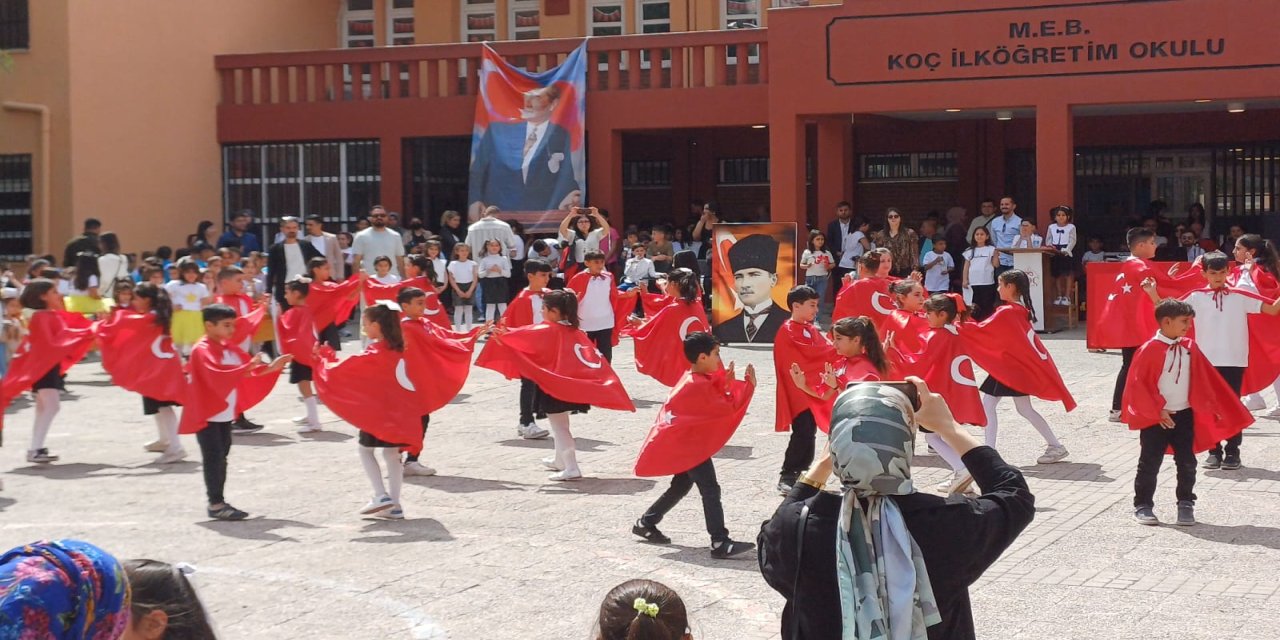 Silopi Koç İlkokulu’nda 23 Nisan Renkli Görüntülere Sahne Oldu