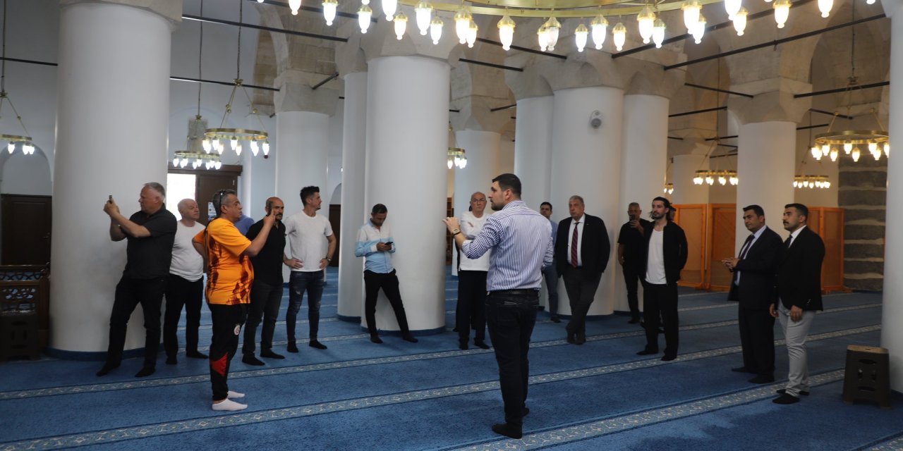 Galatasaraylı Sporcular Cizre’nin Tarihi ve Kültürel Mekânlarına hayran kaldı