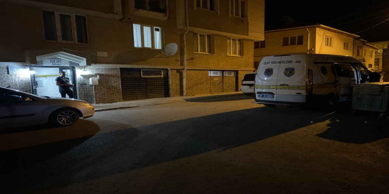 Tabancayla vuruldu, eve gidip 112'yi aradı