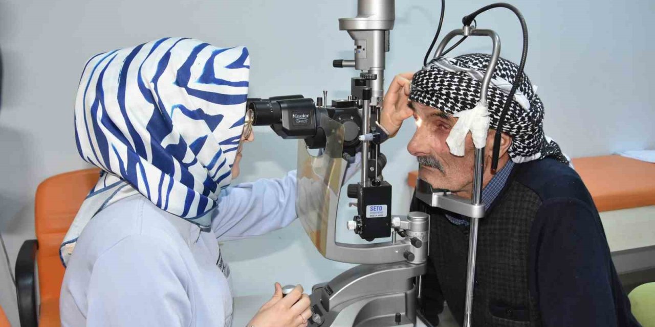 Van’da başarılı kornea nakli: 64 yaşındaki hasta yeniden gördü