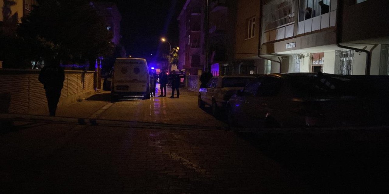 Evine gireceği sırada sırtından vuruldu
