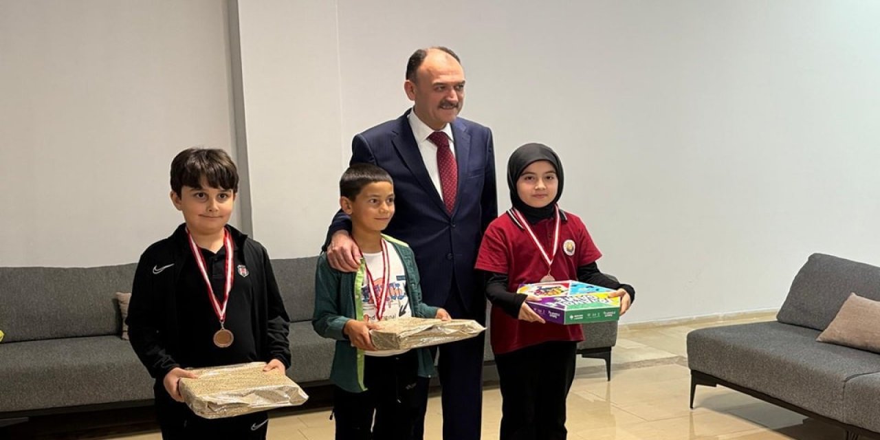 Cizreli Öğrenciler Akıl ve Zekâ Oyunları İl Turnuvasında büyük bir başarıya imza attı