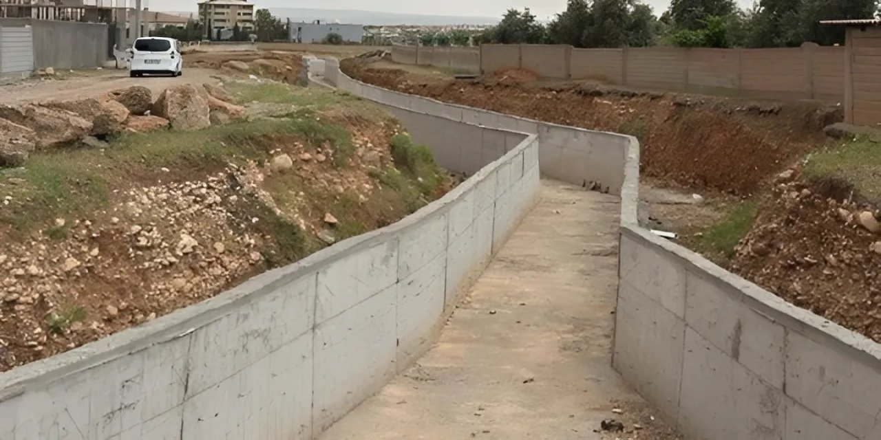 Silopi’de Kanal Islahı ile Çevre Güvenliği Sağlanıyor