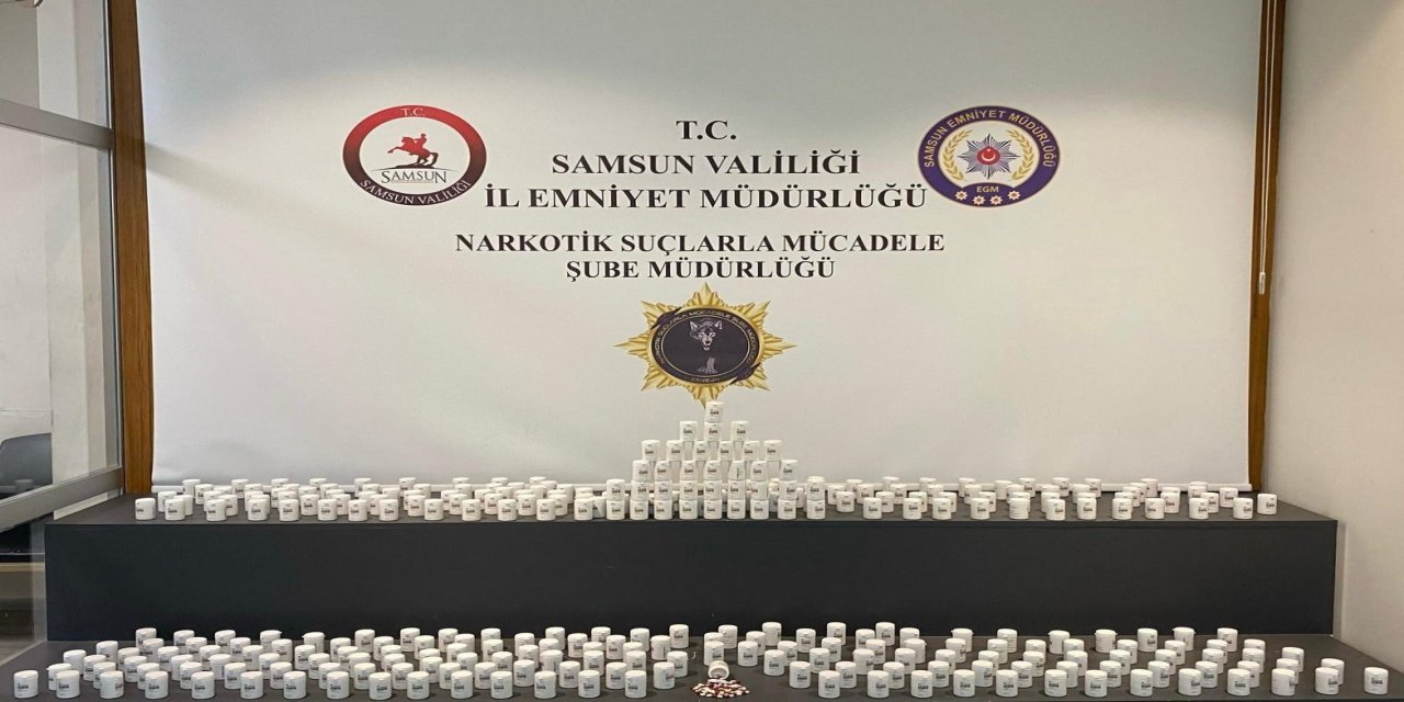 Samsun'da 14 bin 408 adet uyuşturucu hap ele geçirildi