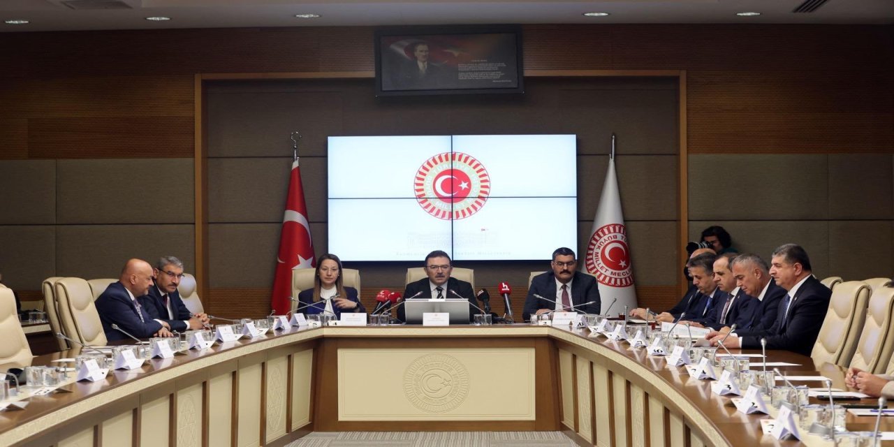 Kartalkaya'daki Otel Yangınını Araştırma Komisyonu, Bolu Valiliğini dinledi