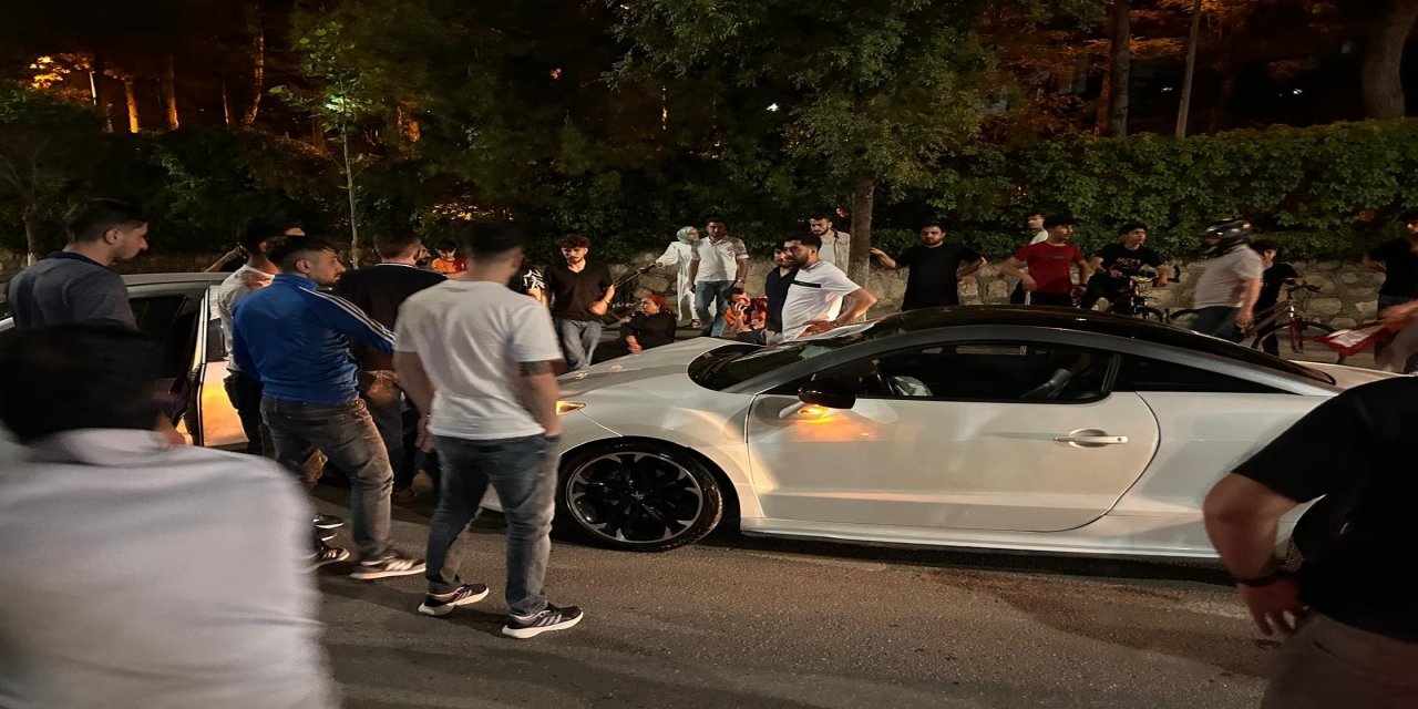 Galatasaray'ın şampiyonluk kutlamasında kaza: 1 yaralı