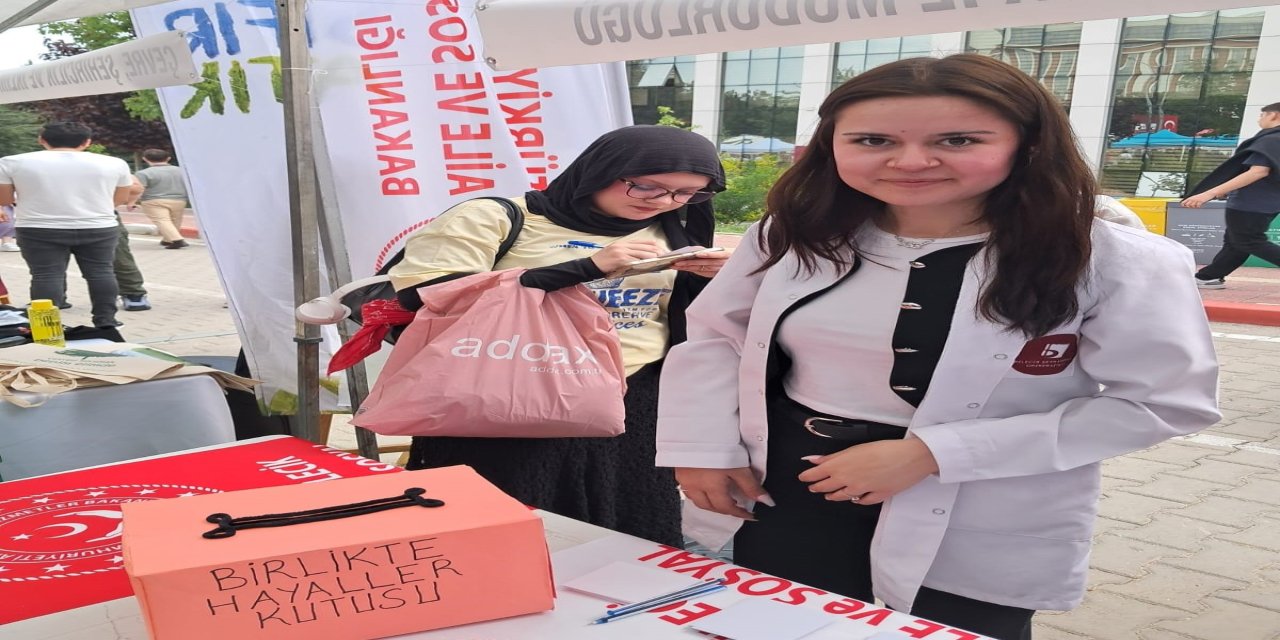 "Hayaller Kutusu" etkinliği büyük ilgi gördü
