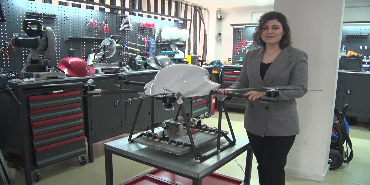 Mühendis çiftten çok amaçlı dron: Aydınlatıyor, yıkıyor, yangın söndürüyor