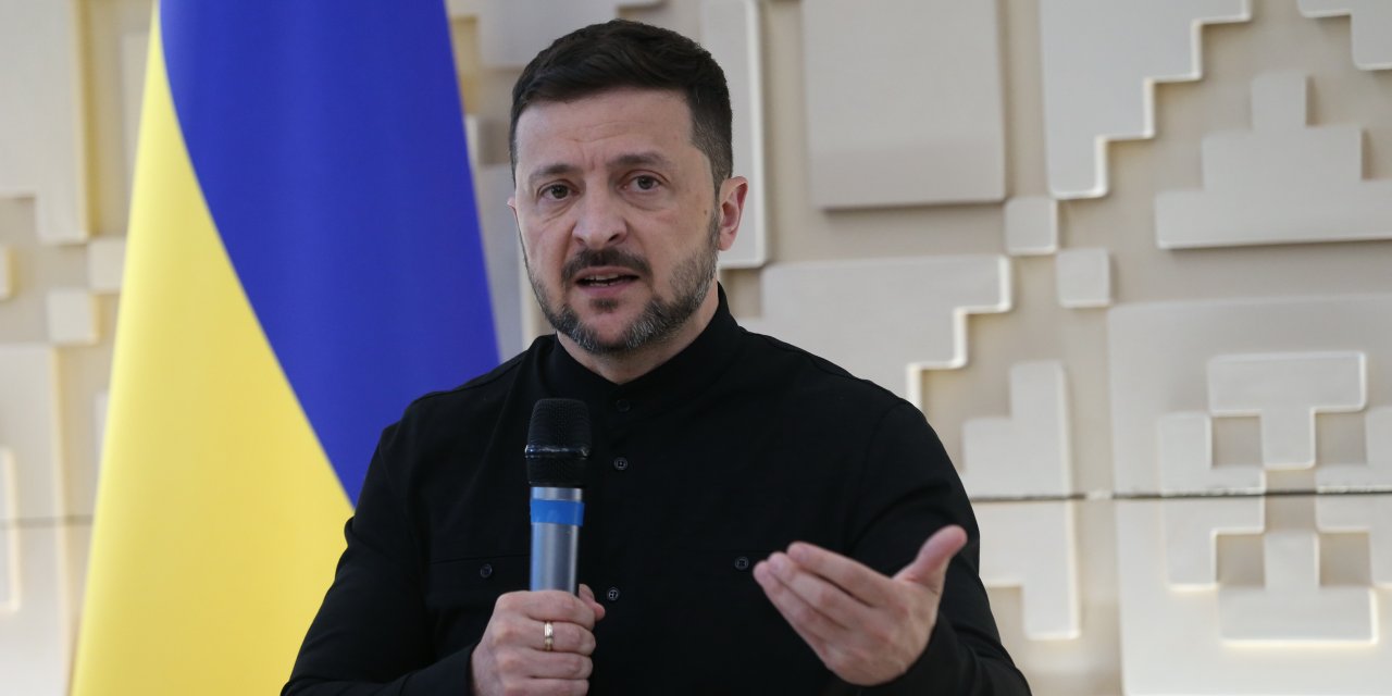 Zelenskiy: "Her iki ülke tarafından da desteklenen memorandum ateşkes hükümlerini de içerecektir"