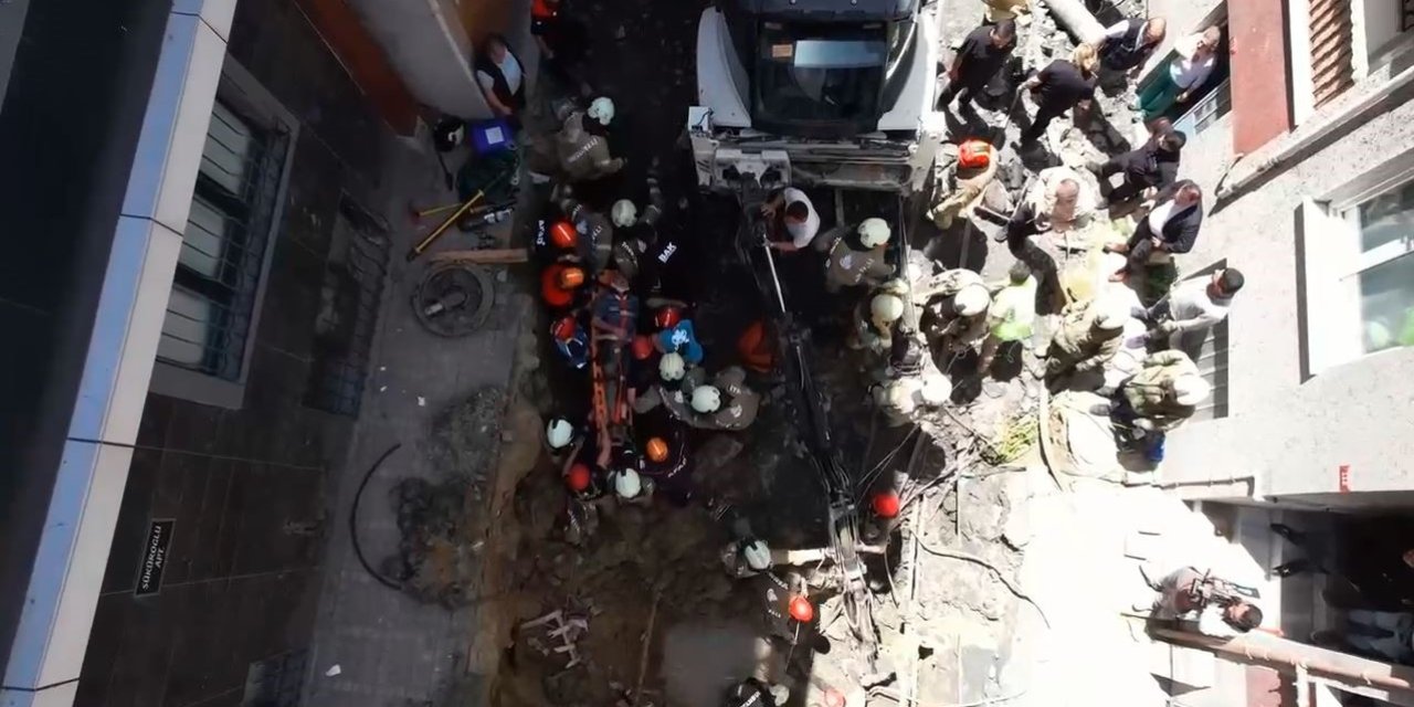 Bayrampaşa’da kanalizasyon çalışmasında göçük: 1 işçi kurtarıldı