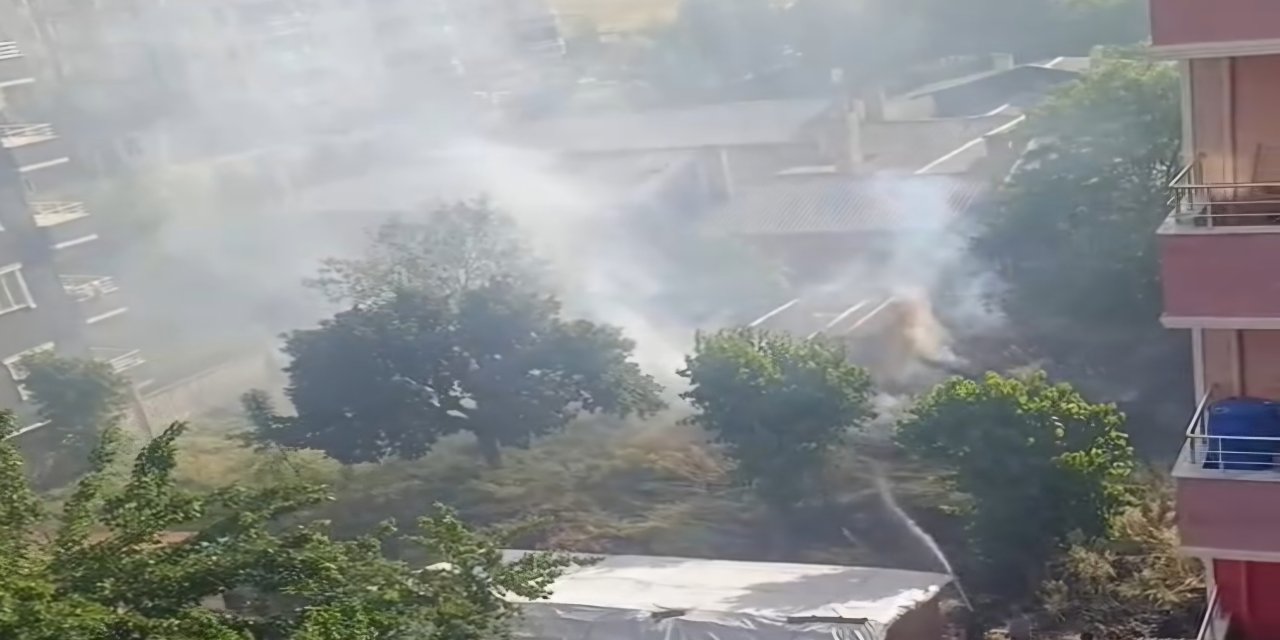 Siirt Kurtalan'da Gecekondu Yangını