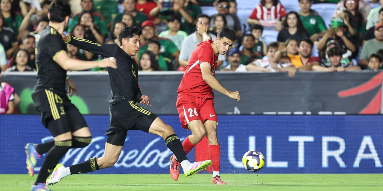 A Milli Futbol Takımı Meksika'ya diş geçiremedi: Meksika: 1 - Türkiye: 0