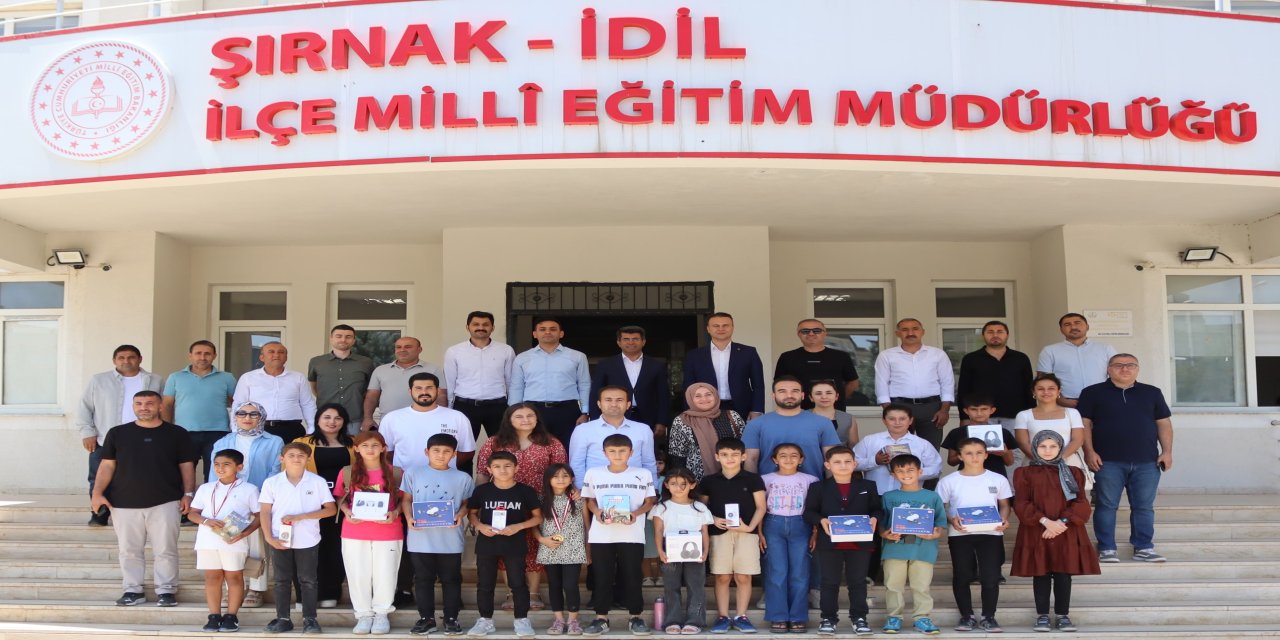 Şırnak'ın İdil ilçesinde "Şırnak Okuyor" Projesi Ödülleri Sahiplerini Buldu