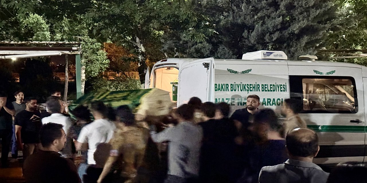 Mereto Dağı Kazasında Hayatını Kaybeden Fesih Barut Diyarbakır'da Defnedildi