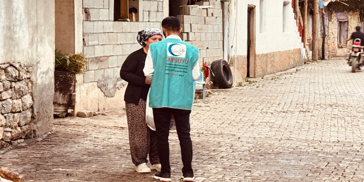 Beytüşşebap’ta Cansuyu’ndan 172 Aileye Giyim Yardımı