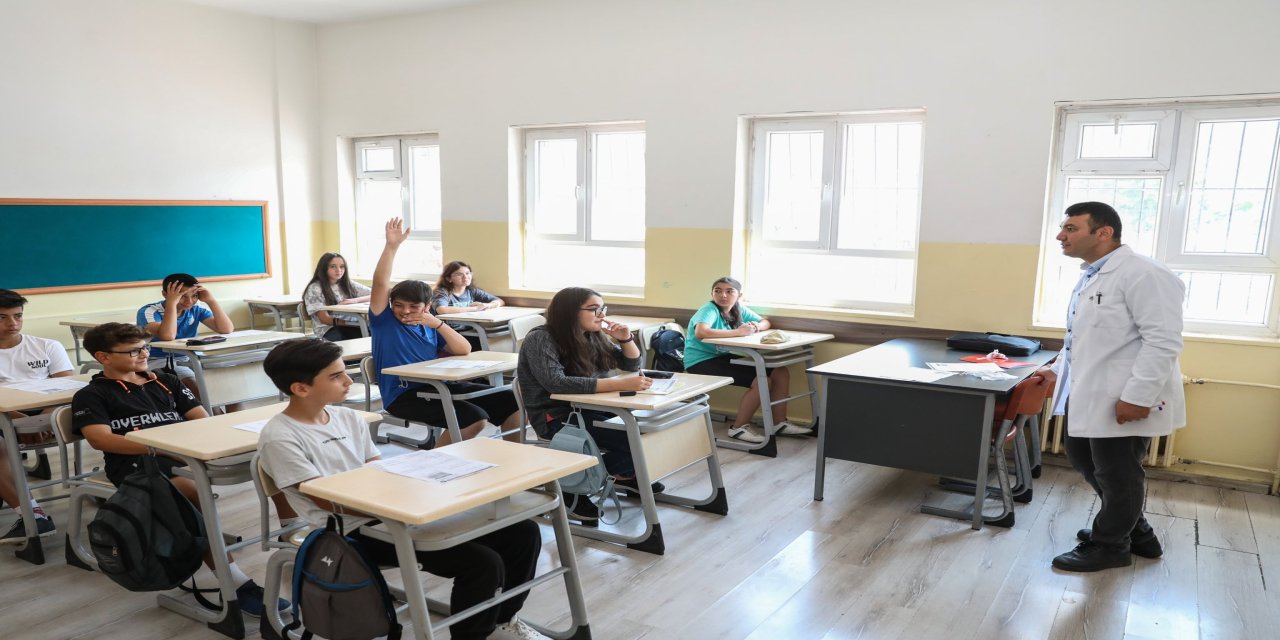 Şırnaklı Öğrenciler Dikkat! Yaz Dönemi DYK ve Yaz Okulları Yarın Başlıyor