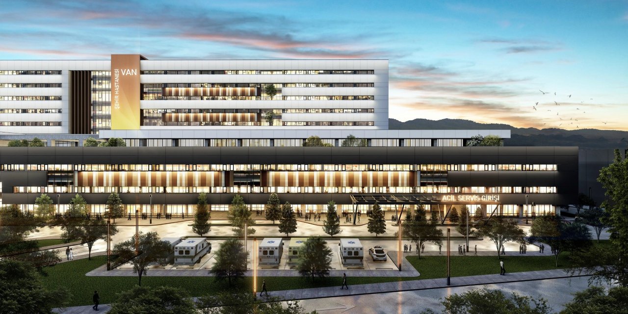 Van Şehir Hastanesi için ilk kazma vuruldu