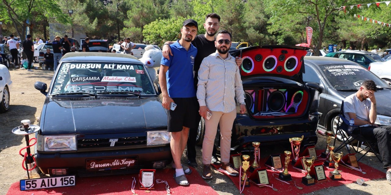 Modifiye tutkunları, Bafra’da fuarda buluştu