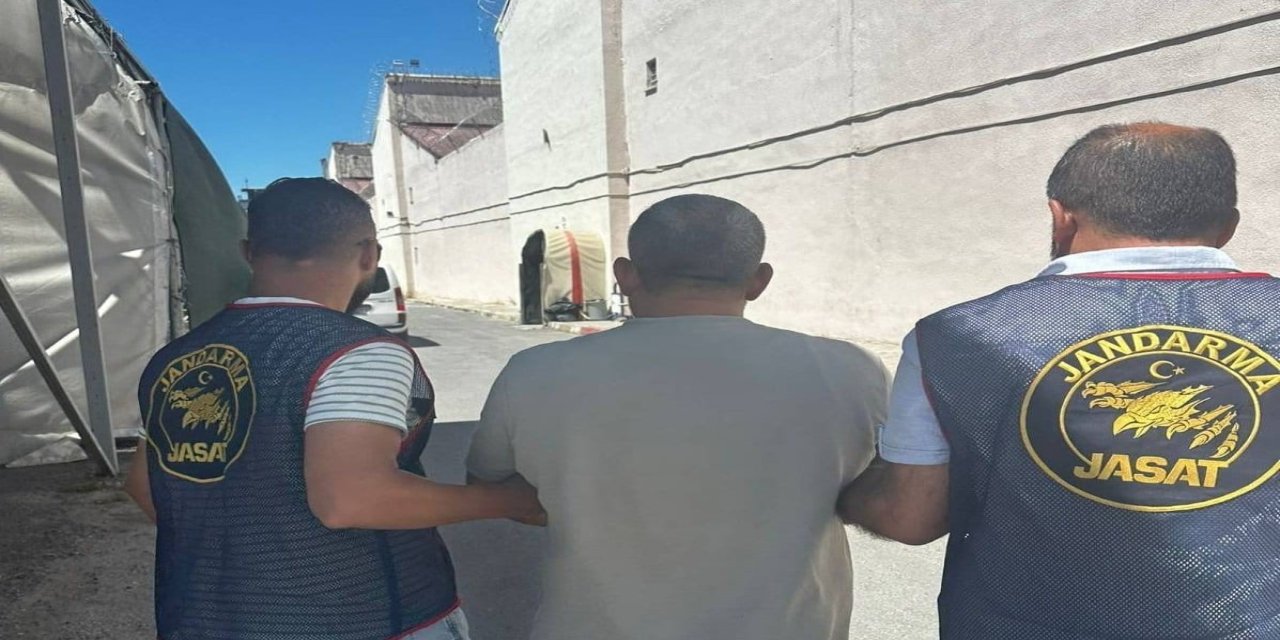 Mersin'de aranan bin 718 şahıs yakalandı