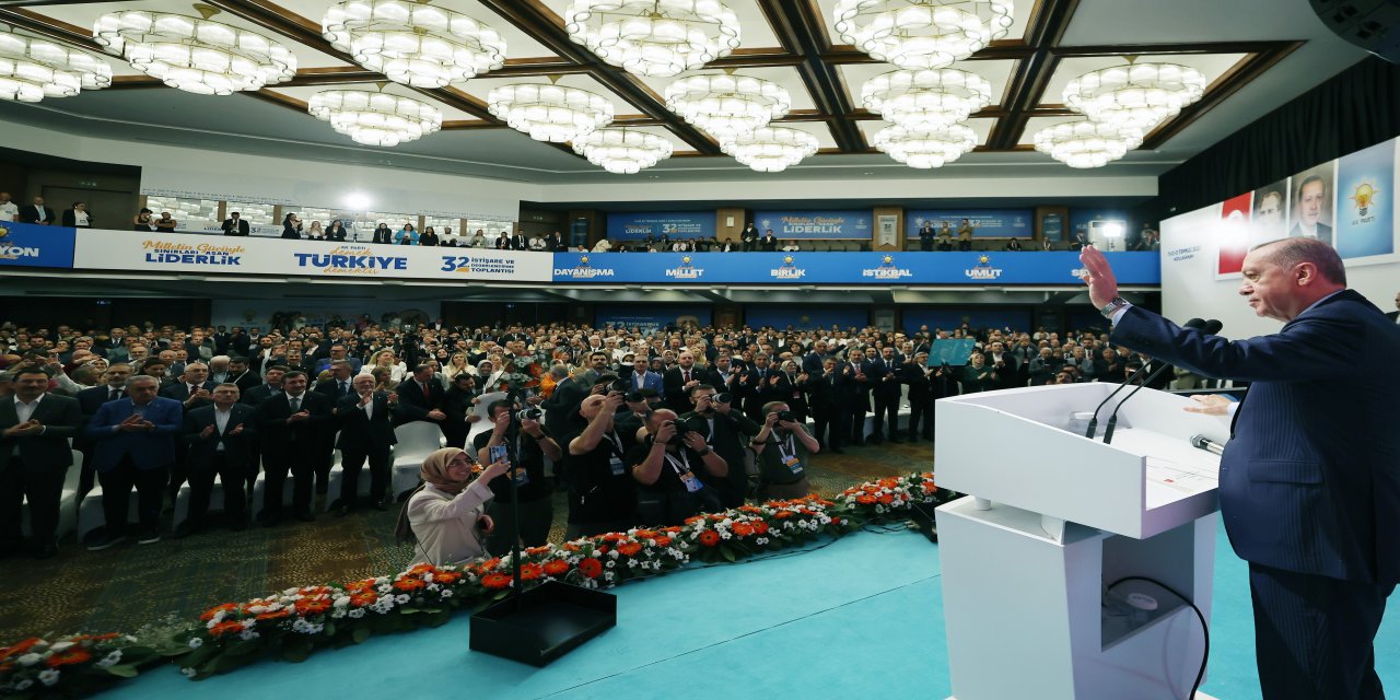 Erdoğan'dan "Türkiye Yüzyılı" Vurgusu: "Yeni Bir Dönemin Kapıları Aralanıyor"
