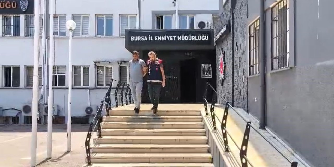 Sahte Kaymakam, Tam Vali Olacaktı ki Polis Yakaladı!