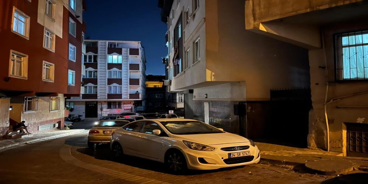 Küçükçekmece'de 4 kişilik aile tavuktan zehirlendi