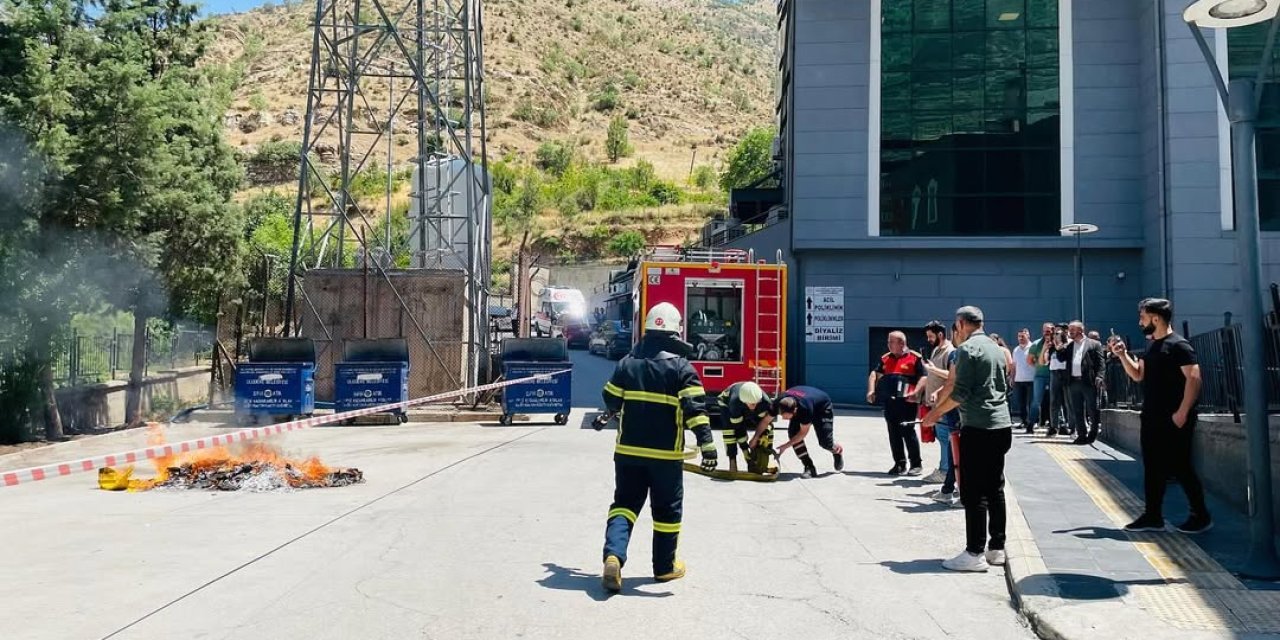 Uludere Devlet Hastanesi’nde “Kırmızı Kod” tatbikatı gerçekleştirildi
