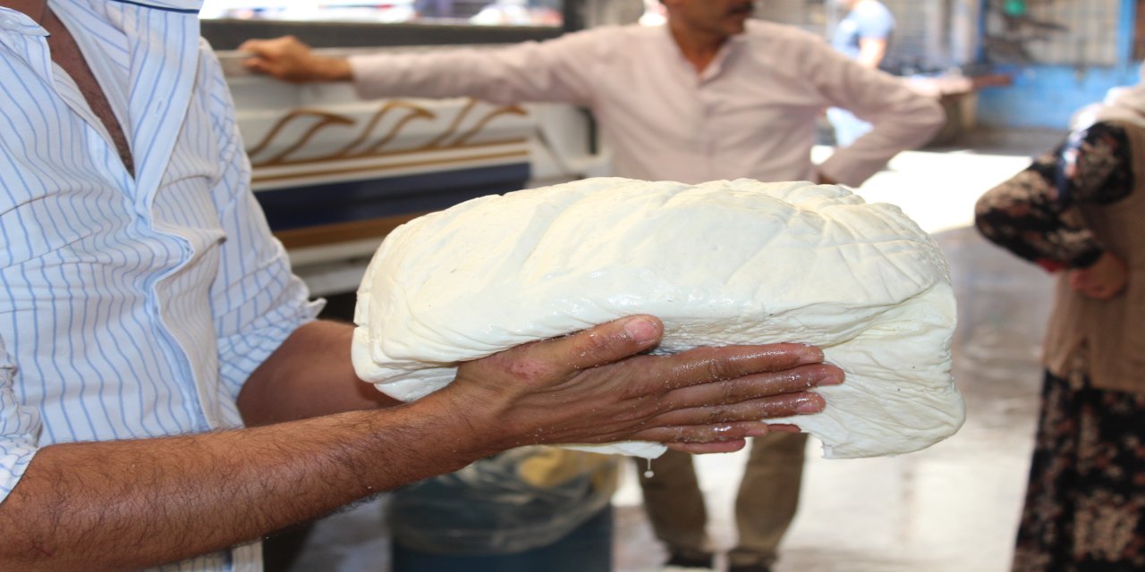 Yaylalardan Sofralara: Siirt Peyniri Türkiye'yi Fethetti!