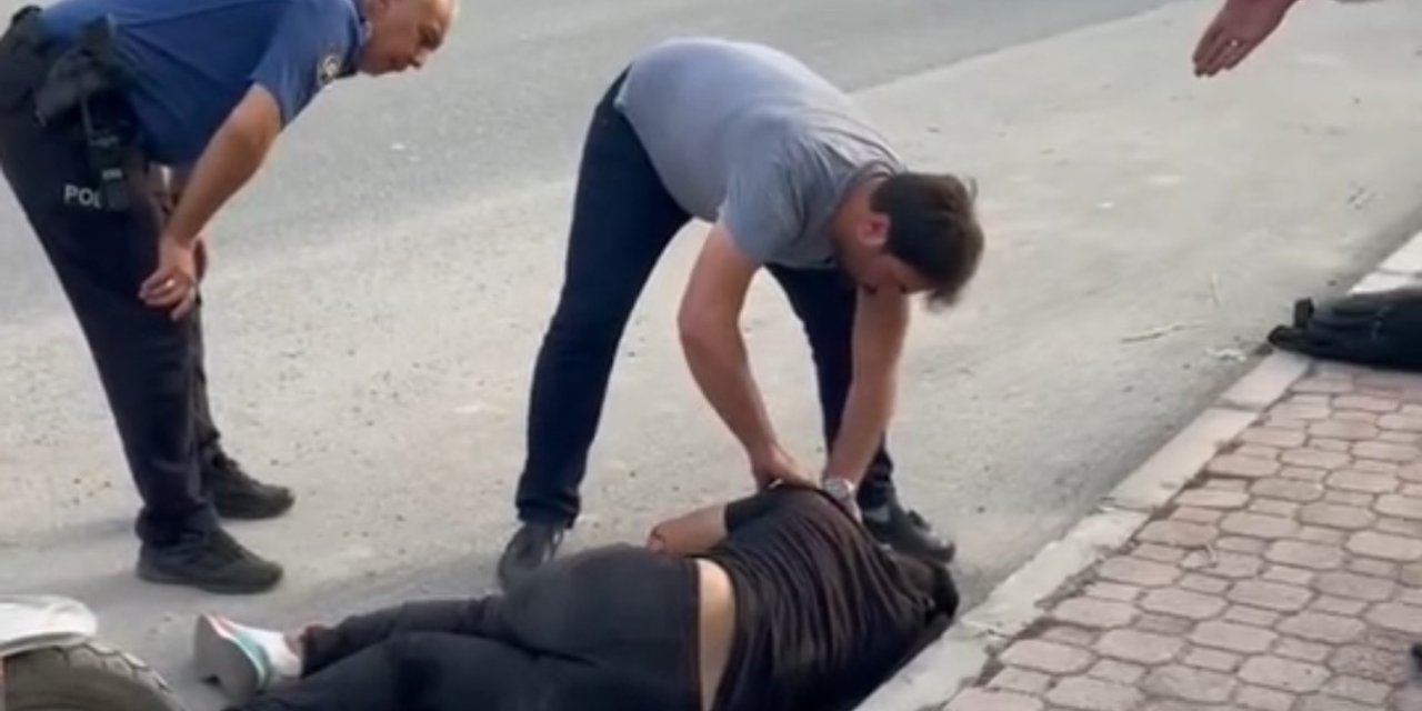 Baba Dehşeti: Oğlunu Defalarca Bıçaklayarak Öldürdü!
