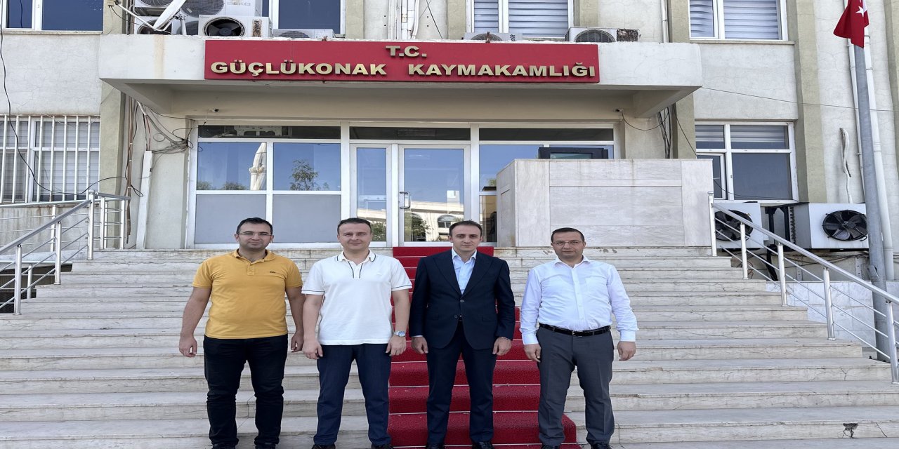 Kaymakamlardan Güçlükonak'a Ziyaret