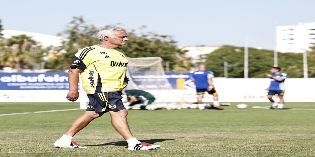 Fenerbahçe'de Tek Antrenman: Mourinho'dan Yeni Sezon Hazırlığı